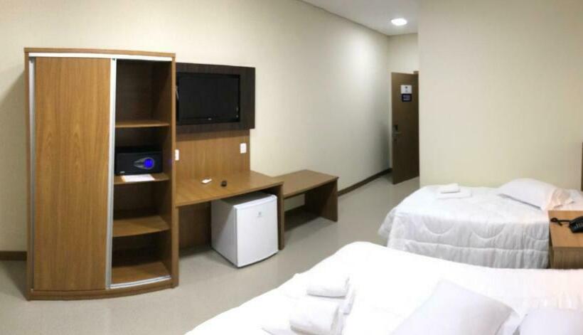 4인용 스탠다드 룸, Ipe Palace