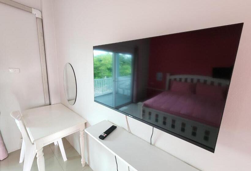 Номер Deluxe с Балконом, Vanilla Ville Resort