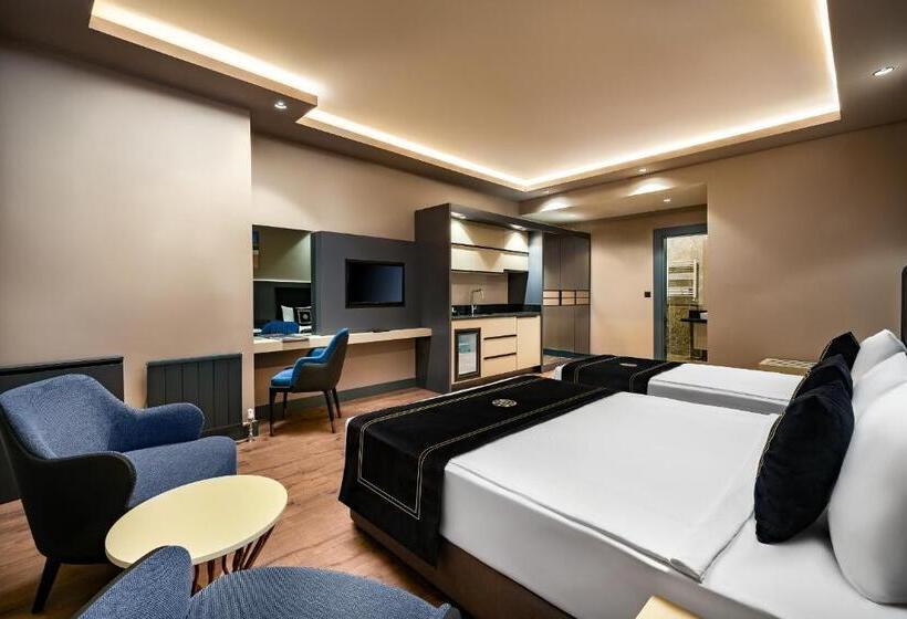 اتاق سوپریور سه تخته, Hidden Hills Hotel Istanbul Airport