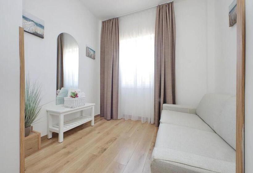 Семейный Номер, B&b Felicioni