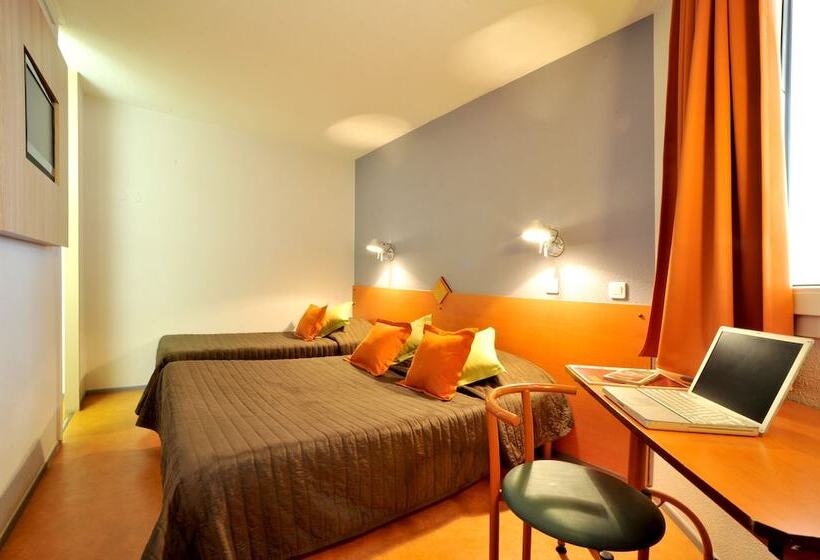 Номер Стандарт, Hotel & Residence Moissy