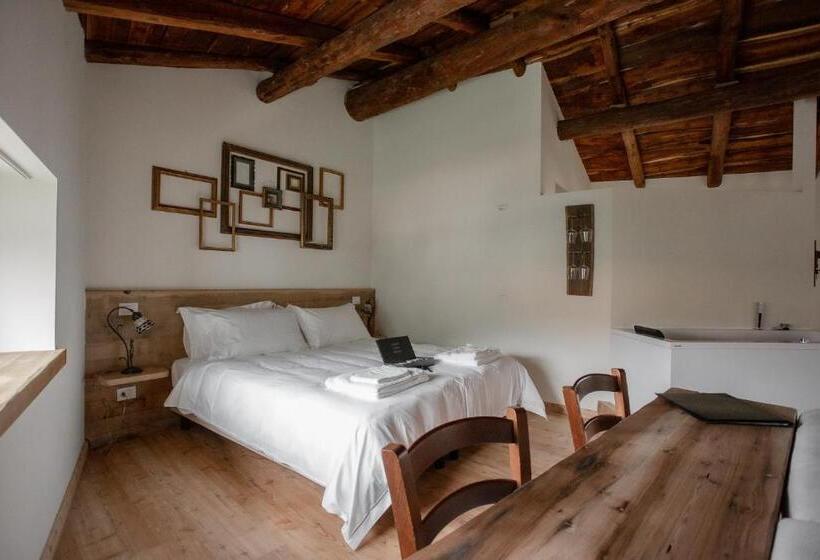 Стандартный Номер Кровать Кинг, Foresteria Stazzona