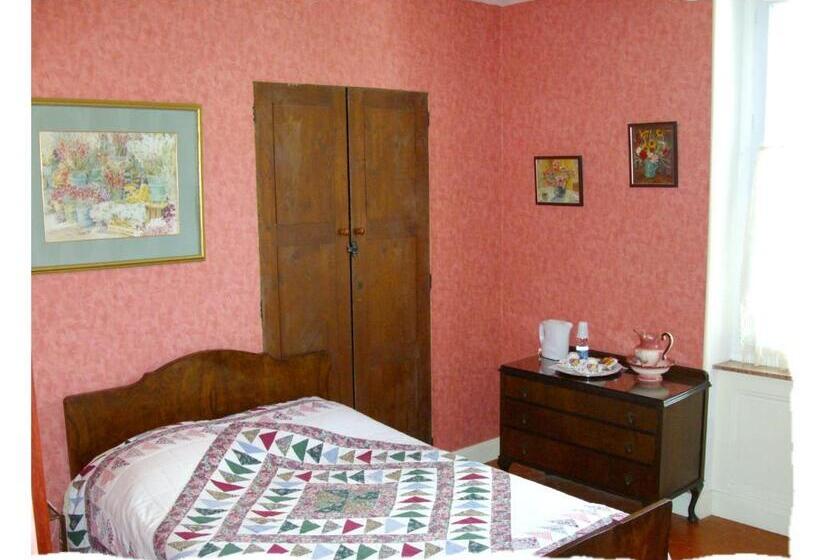 Номер Стандарт Вид на Сад, Maison St Georges