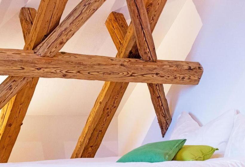 Номер Стандарт, Gasthaus Zum Bauernhof