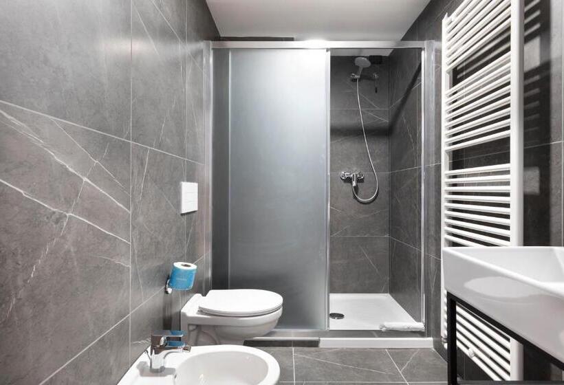 Четырехместный Номер Стандарт, B&b Hotel Passo Tre Croci Cortina