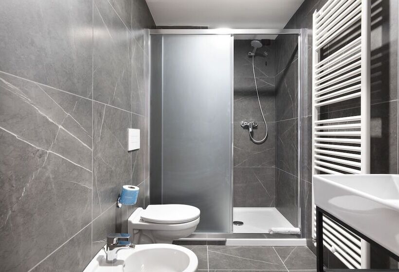Номер Стандарт Трехместный, B&b Hotel Passo Tre Croci Cortina