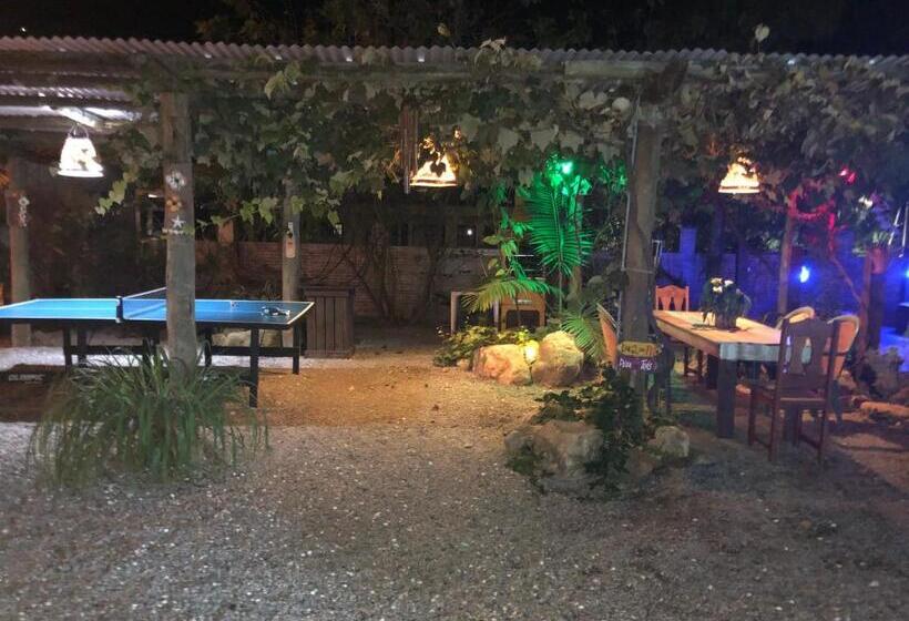 سوییت, Ferrugem Eco Village