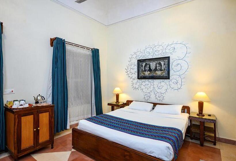 标准间, Neemrana S Tijara Fort Palace