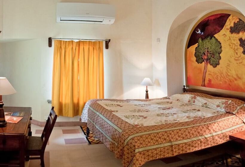 标准间, Neemrana S Tijara Fort Palace
