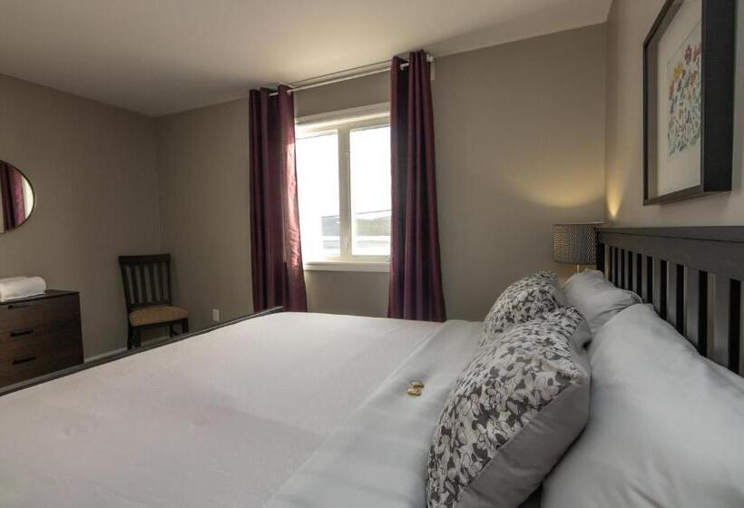 스위트 킹사이즈 침대, The Killick Inn & Suites