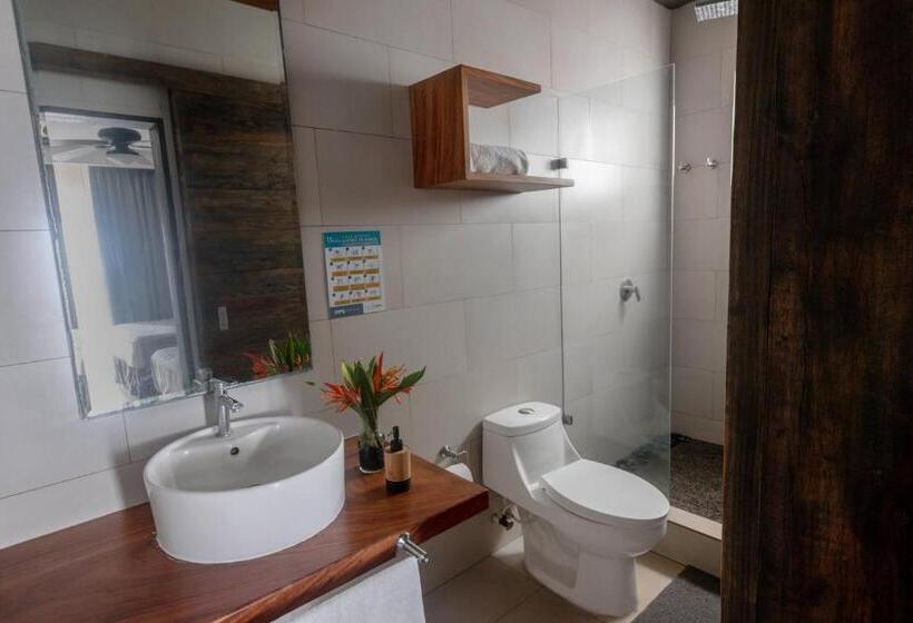 اتاق لوکس با تخت بزرگ, Palo Verde Sustainable