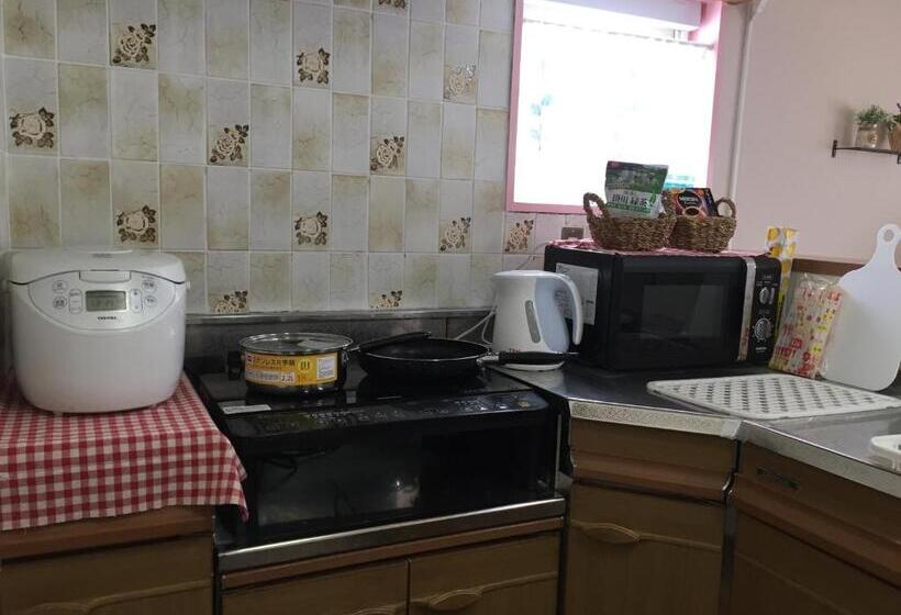 Номер Стандарт, Cozy Penguin House Bibai