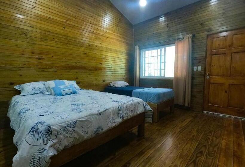 Трехместный Номер Комфорт, Hospedaje Yarisnori