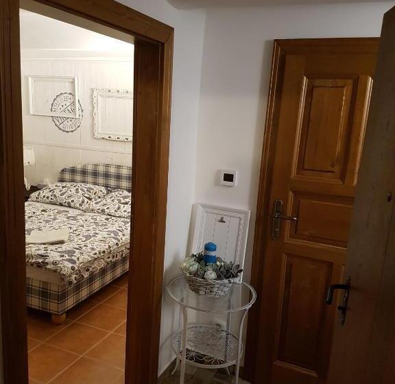 Номер Deluxe, Pension Konírna