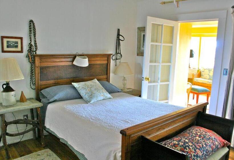 Номер Стандарт, Old Pioneer Garden Country Inn