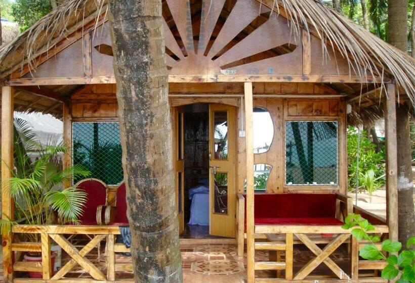 Хижина, Blue Lagoon Resort Goa
