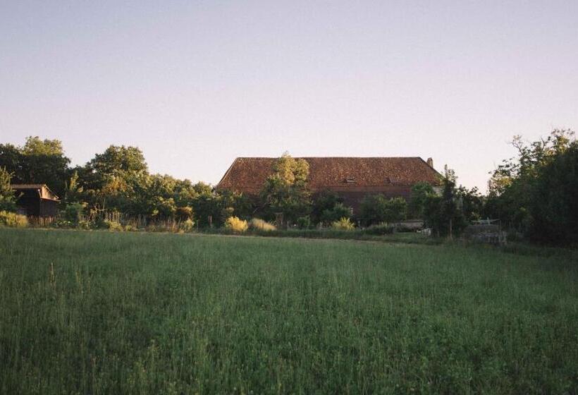 Дом 1 Спальня, Chambre D'hotes Cugnac