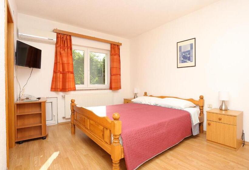 Номер Стандарт, Rooms With A Parking Space Slunj, Plitvice   17485