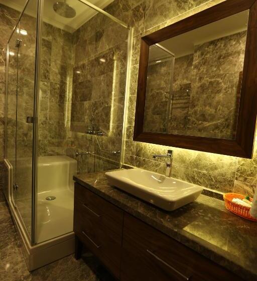 Suite with lake view, Selcuklu Otel   Special Class