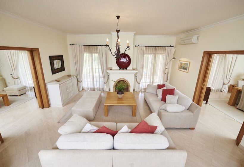 Вилла 4 Спальни, Martinhal Quinta Family Resort