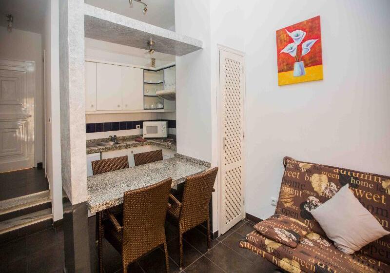 Апартаменты 1 Спальня, Yucca Park Apart