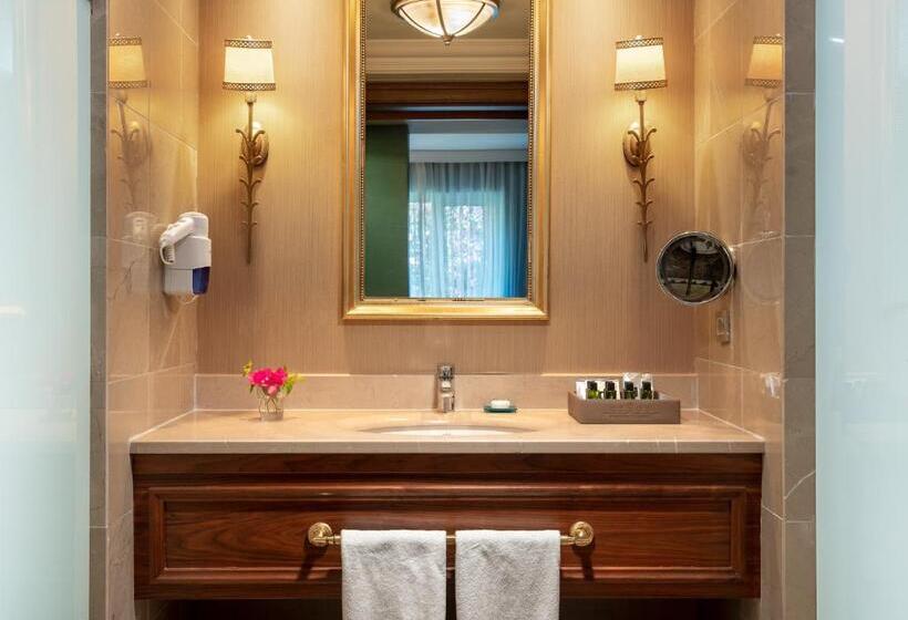 Номер Deluxe Вид на Море, Rixos Premium Bodrum