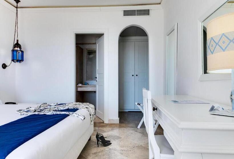 Номер Стандарт Вид на Море, Sighientu Resort