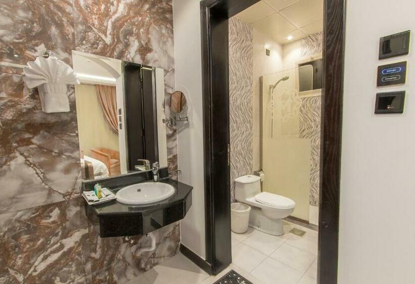 Люкс 2 Спальни, Al Mokhtar Furnished Units