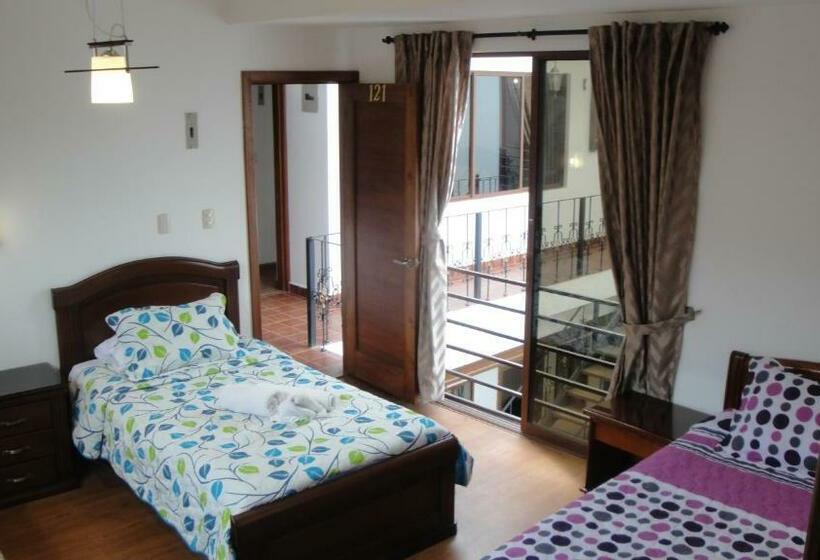 디럭스 트리플 룸, Casa Del Barranco