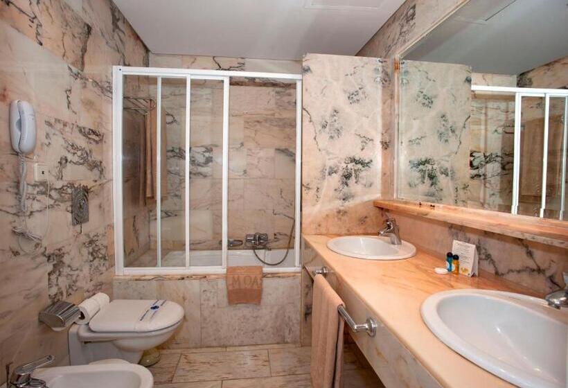 إستوديو قياسى, Palm Oasis Maspalomas