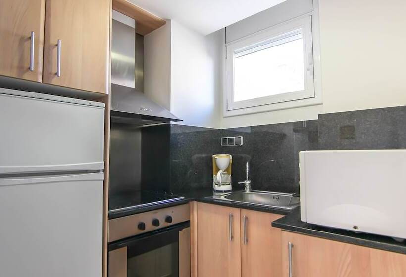 Huoneisto 1 Makuuhuone, Apartamentos S'Abanell Central Park