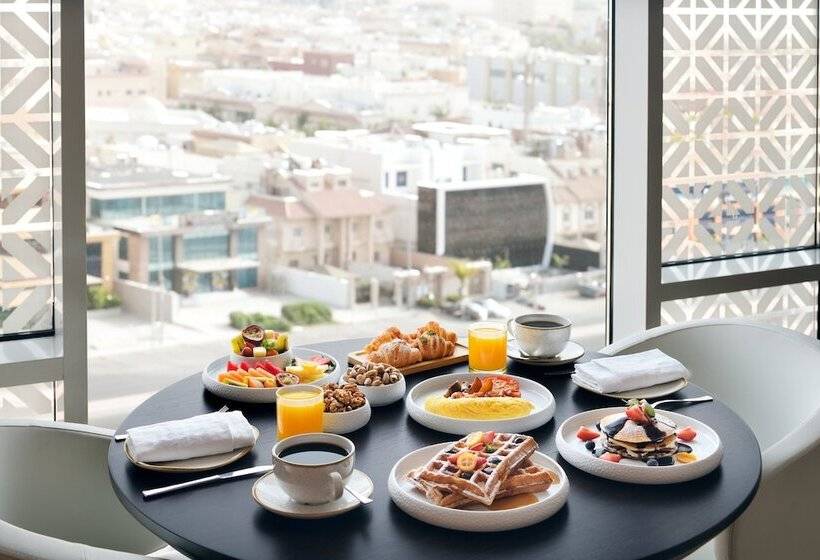 Номер Клуб, Crowne Plaza   Jeddah Al Salam, An Ihg