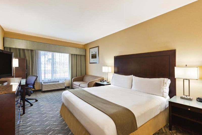 스위트 킹사이즈 침대, Holiday Inn Express Hotel & Suites San Jose Morgan Hill, An Ihg