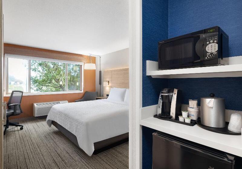 غرفة قياسية سرير كينج, Holiday Inn Express Fort Bragg, An Ihg