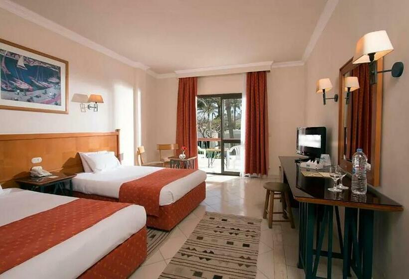 חדר סטנדרט נוף לגינה, Regina Resort And Aqua Park Hurghada