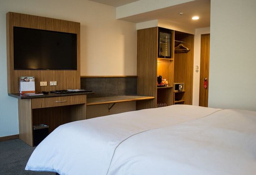 Номер Стандарт, Swiss Belresort And Villas Coronet Peak