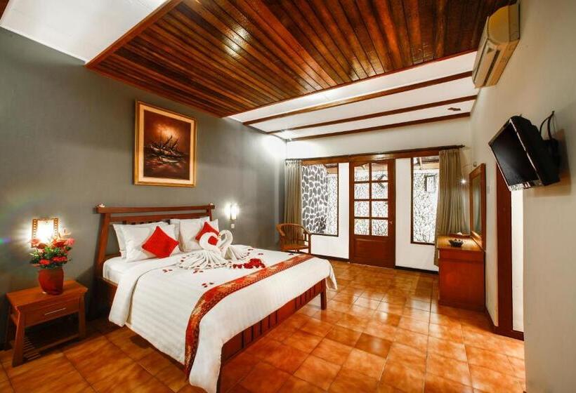 Номер Deluxe, Bali Taman Beach Resort & Spa Lovina