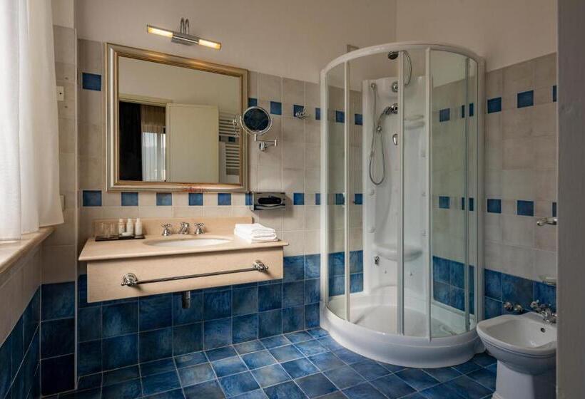 Трехместный Номер Superior, Grand Hotel Castrocaro Longlife Formula