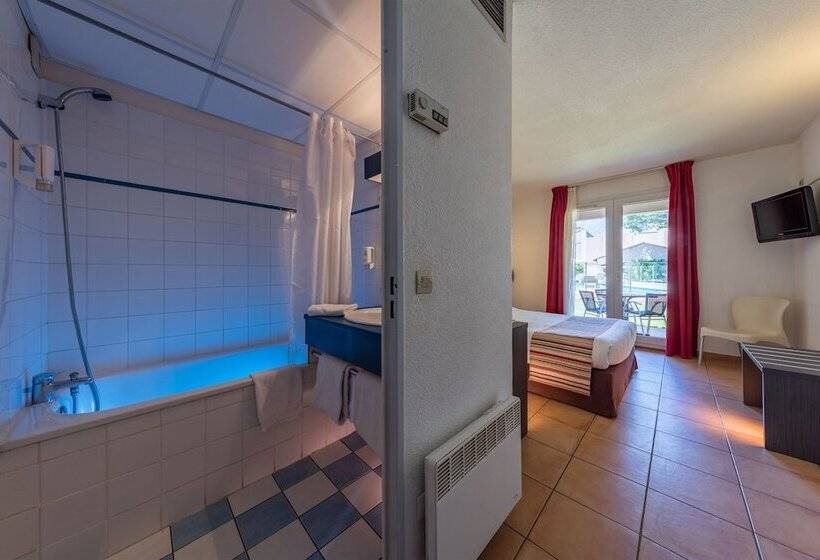 Номер Стандарт Трехместный, Artemia Hôtel