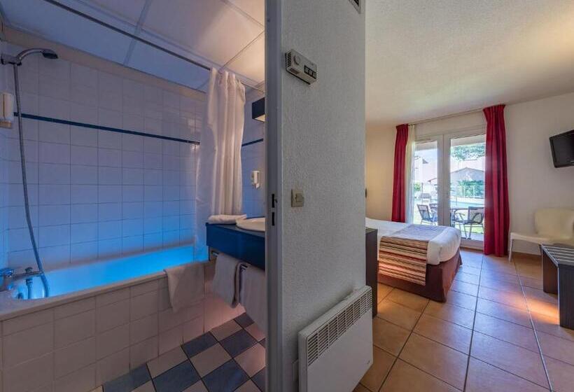 Номер Стандарт с Террасой, Artemia Hôtel