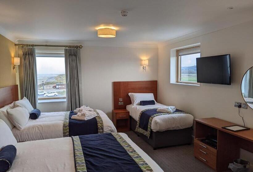 패밀리 룸, The Beaches Hotel And Spa