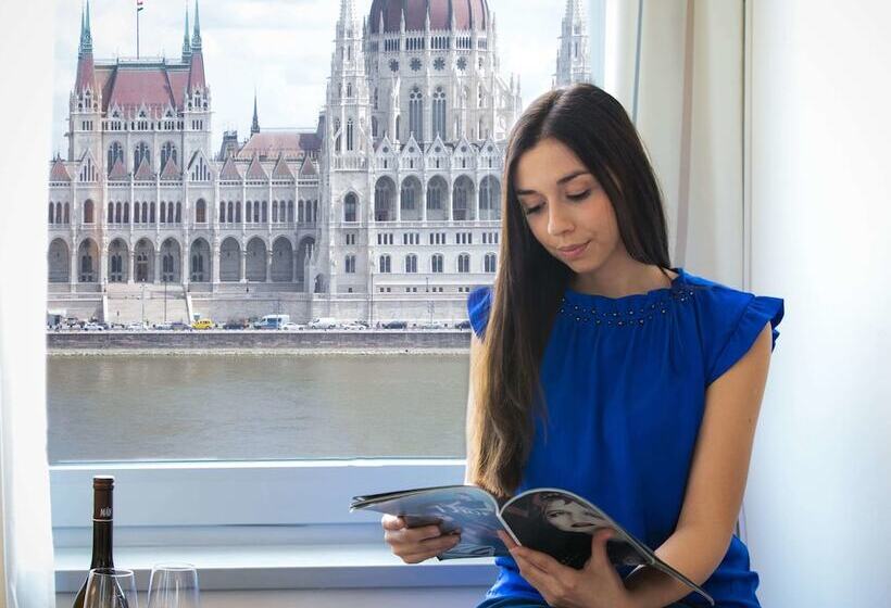 Номер Executive, Novotel Budapest Danube