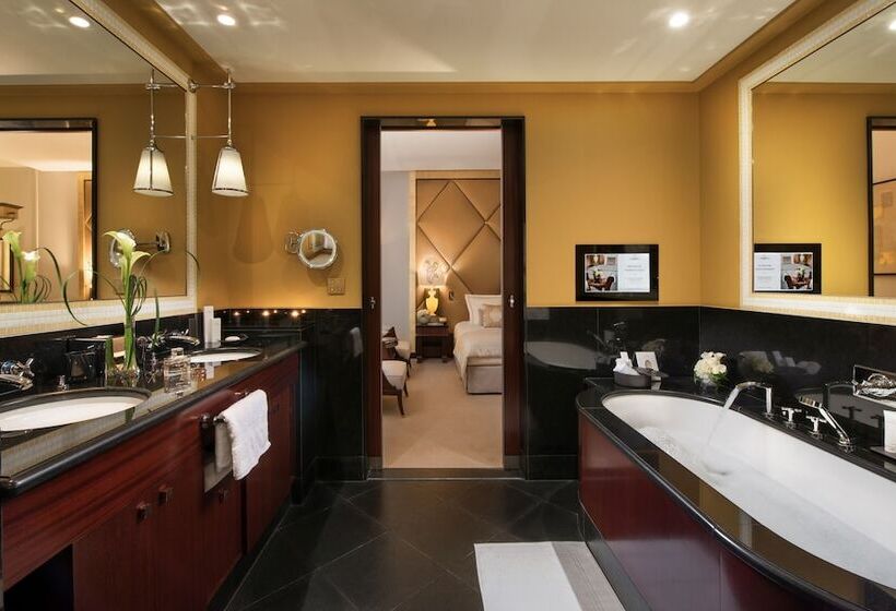 اتاق سوپریور, Hôtel Barrière Fouquet S Paris