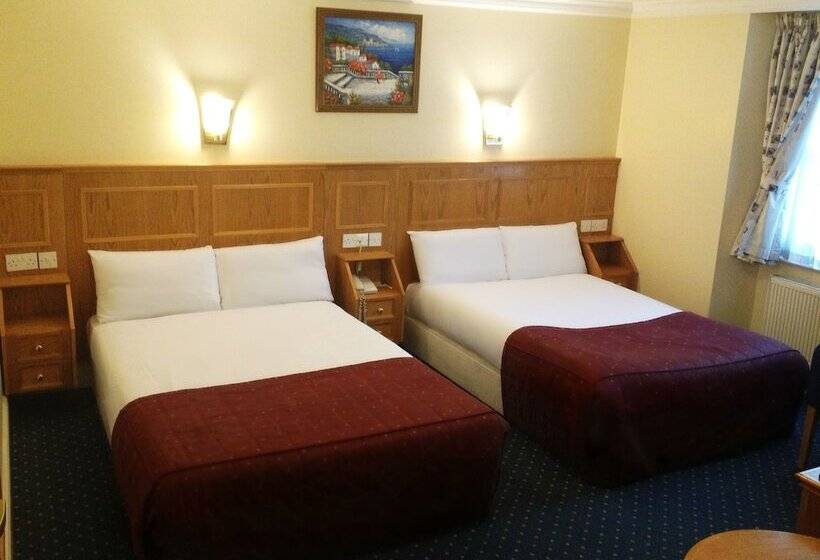 Номер Стандарт 2 Двуспальные Кровати, Days Inn Hyde Park