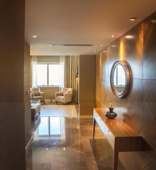 سوئیت پرزیدنت, Kolin Hotel Spa & Convention Center