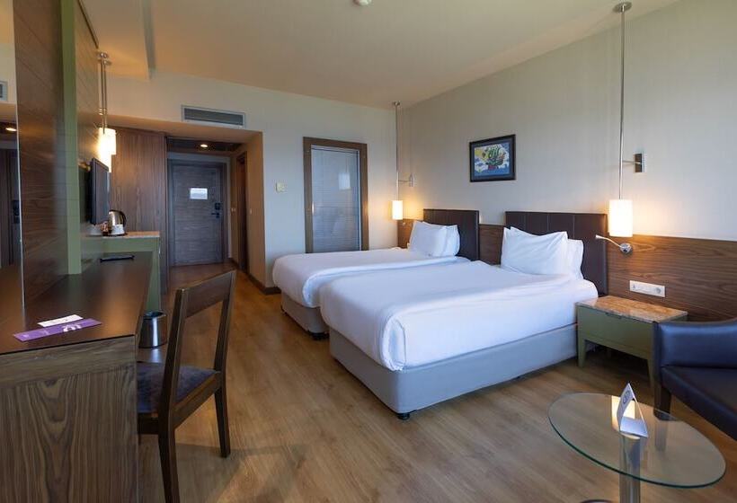 اتاق استاندارد برای معلولان, Kolin Hotel Spa & Convention Center