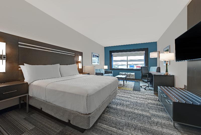 اتاق لوکس با چشم‌انداز باغ, Kolin Hotel Spa & Convention Center