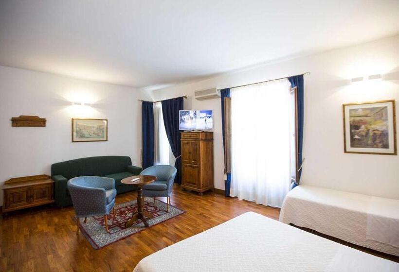 Номер Deluxe с Видом, La Piazzetta