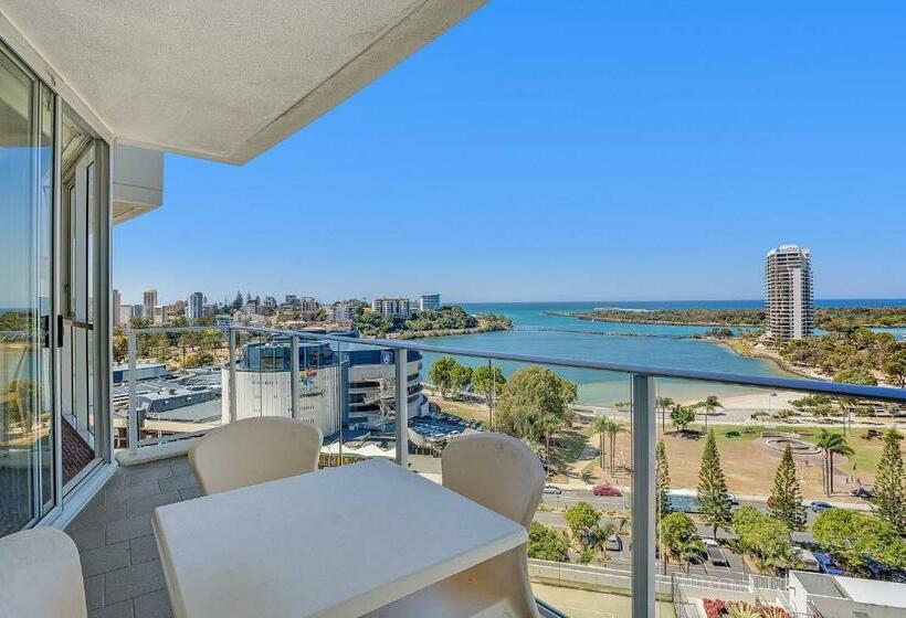 Апартаменты 1 Спальня, Mantra Twin Towns