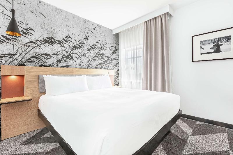 سوئیت با چشم‌انداز زمین گلف, Doubletree By Hilton Quebec Resort